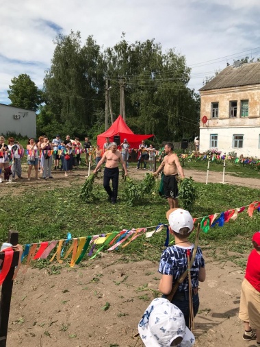 Фестиваль Крапивы состоялся в семнадцатый раз